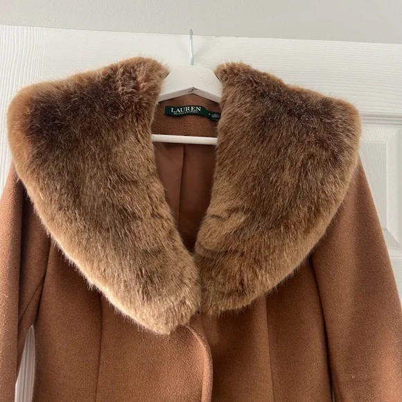 Ralph Lauren coat - Picture 2 of 11